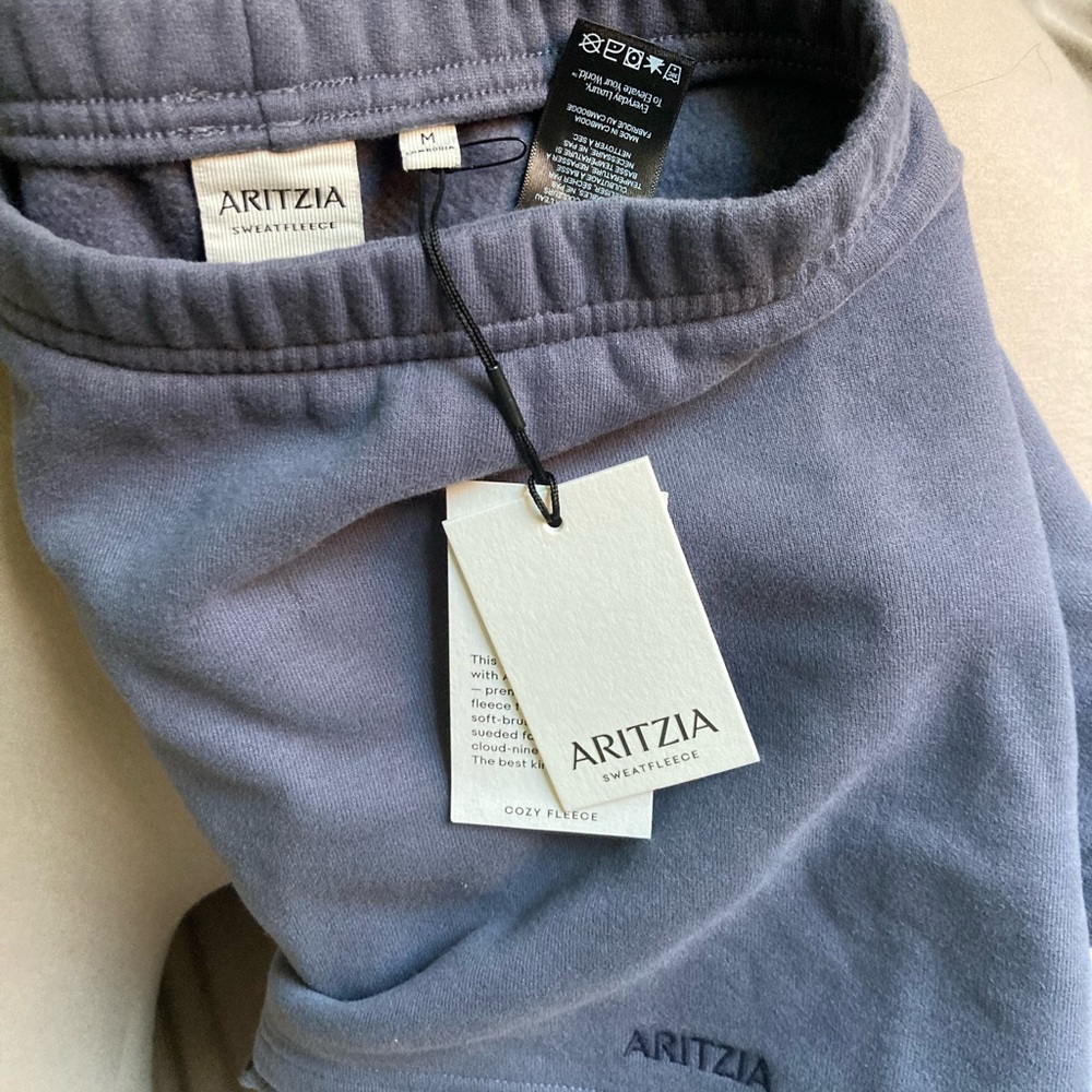 Aritzia Sweatfleece in Vintage Navy